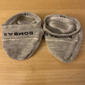 Bombas No Show Socks- Small, Grey